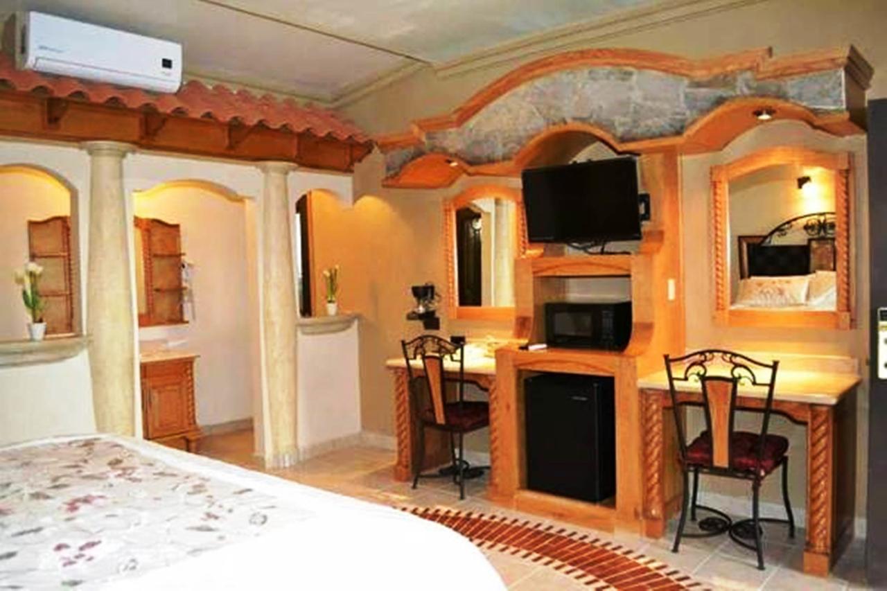 Maria Bonita Suites Agua Prieta Zimmer foto
